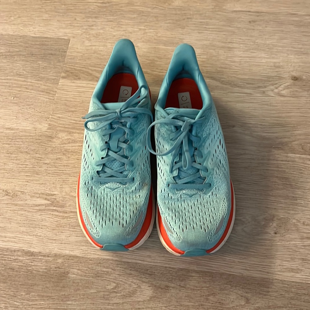 Hoka one one size 8